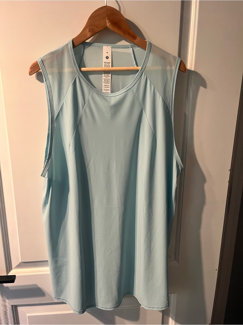 Lululemon Bundle - Picture 5 of 8